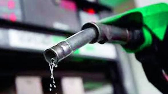 NNPCL Increases Petrol Pump Price to ₦1,299 in Lagos, ₦1,345 in Abuja