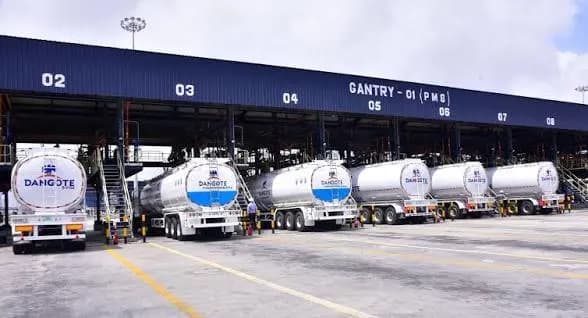 BREAKING: Dangote Refinery Hikes Petrol Price to ₦1,275/Litre, Suspends Sales Temporarily